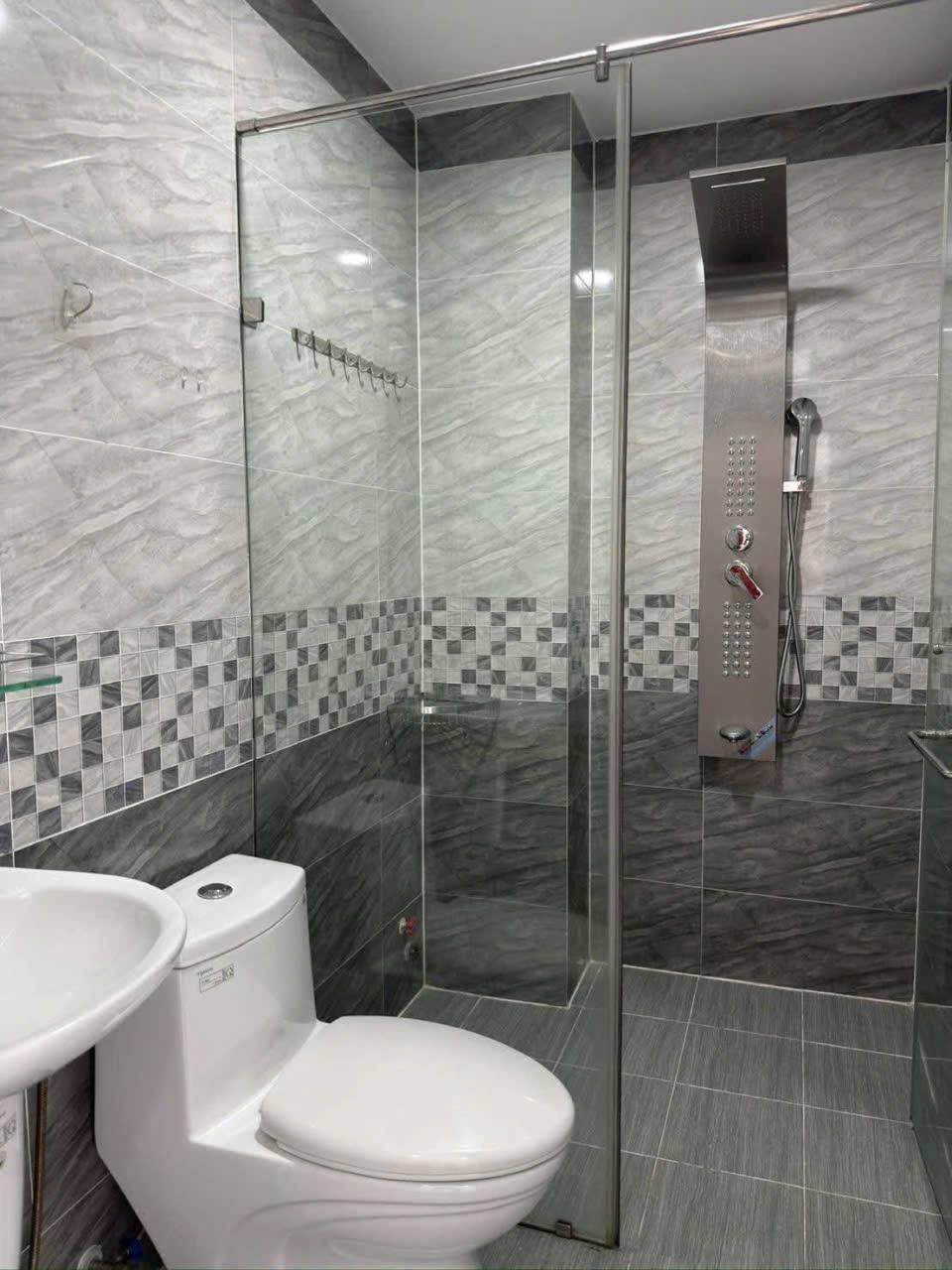 Nhà to giá đẹp hẻm 85 Bình Thành - Ảnh 5