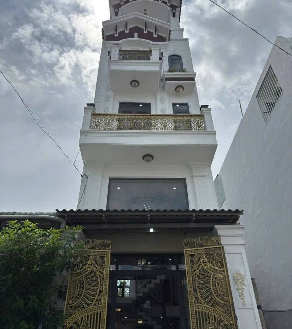 Nhà to giá đẹp hẻm 85 Bình Thành